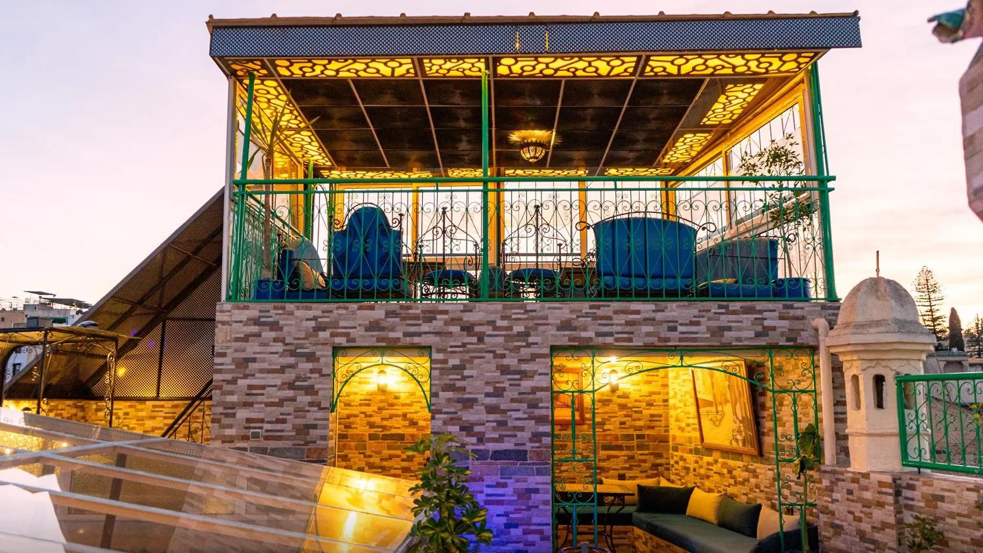 *** Riad Hotel Dar El Ouedghiri Fez Marruecos