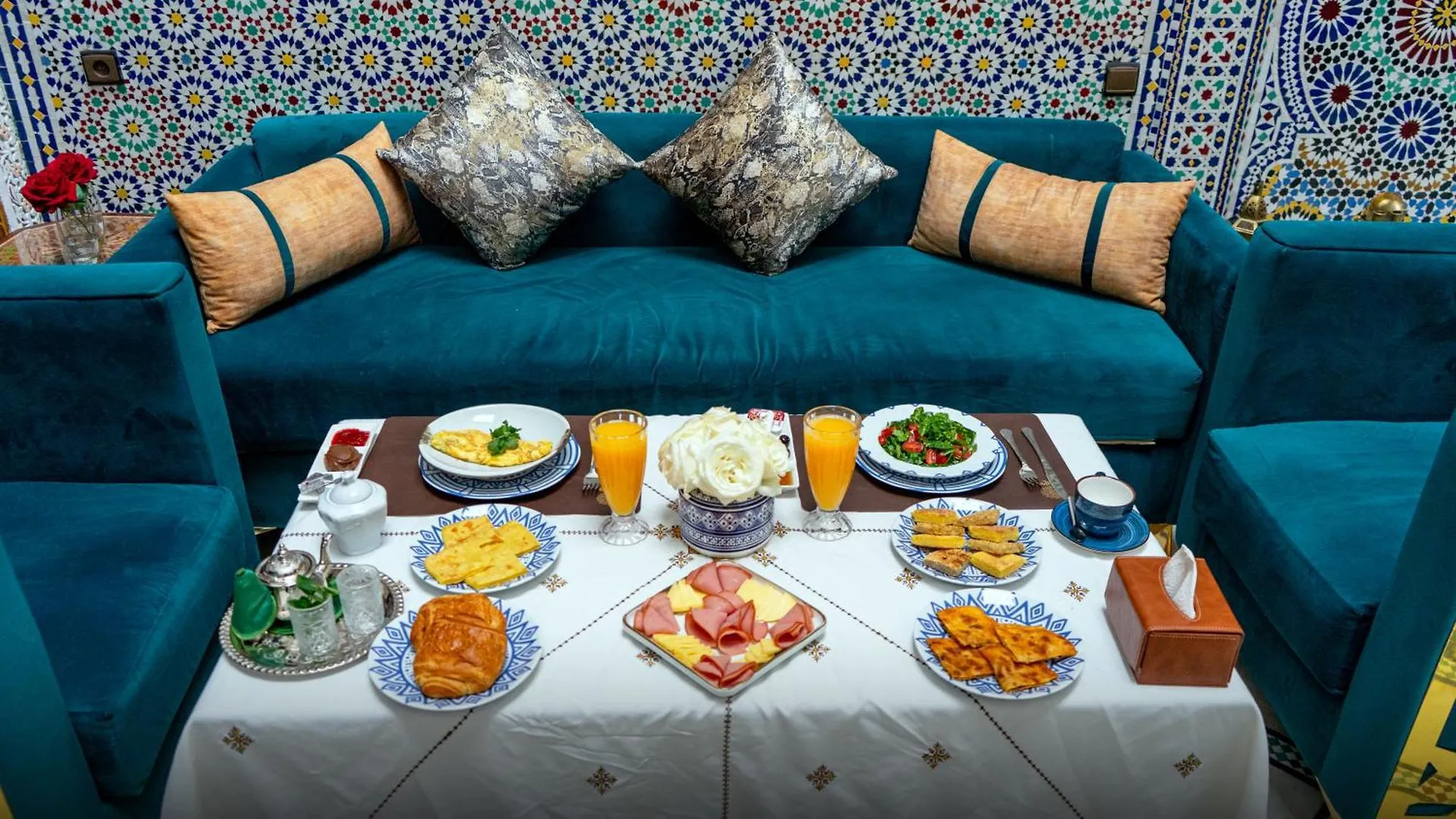 Riad Hotel Dar El Ouedghiri Fez