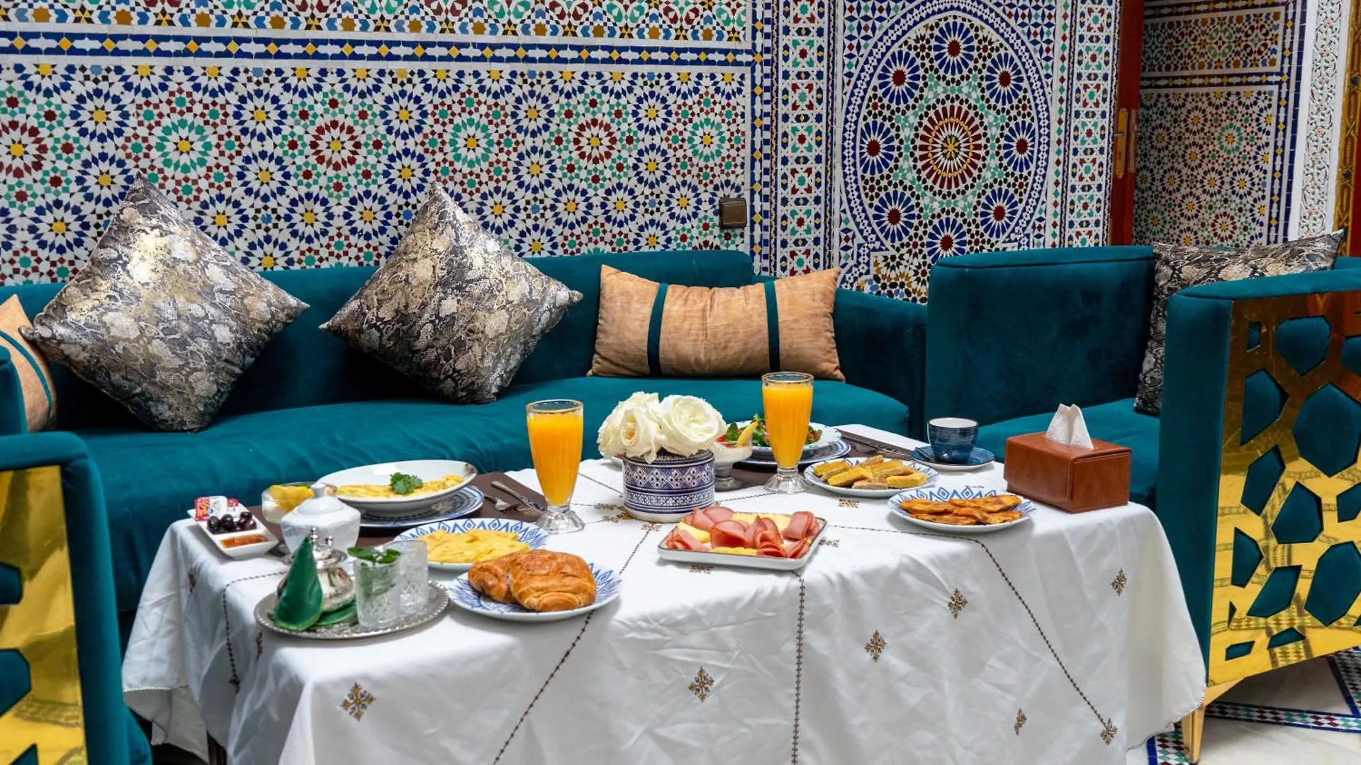 Hotel Dar El Ouedghiri Fez Marruecos
